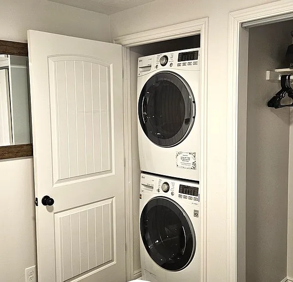 1368 S 1050 W — Photo 12