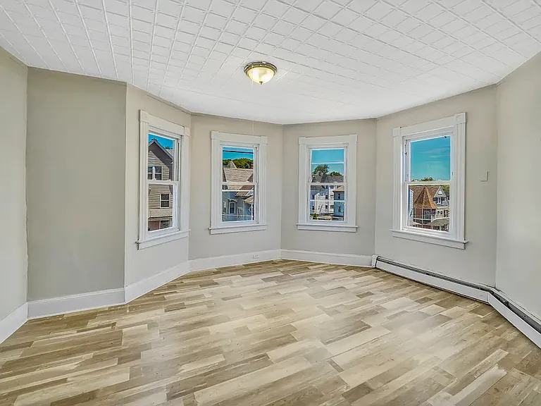 221 Willow St #2 — Photo 2