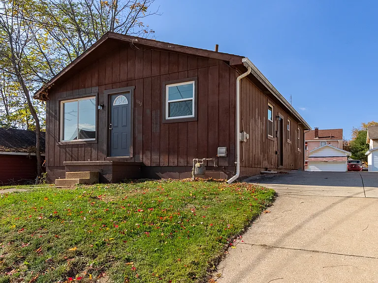 1143 Ardmore Ave SW — Photo 12