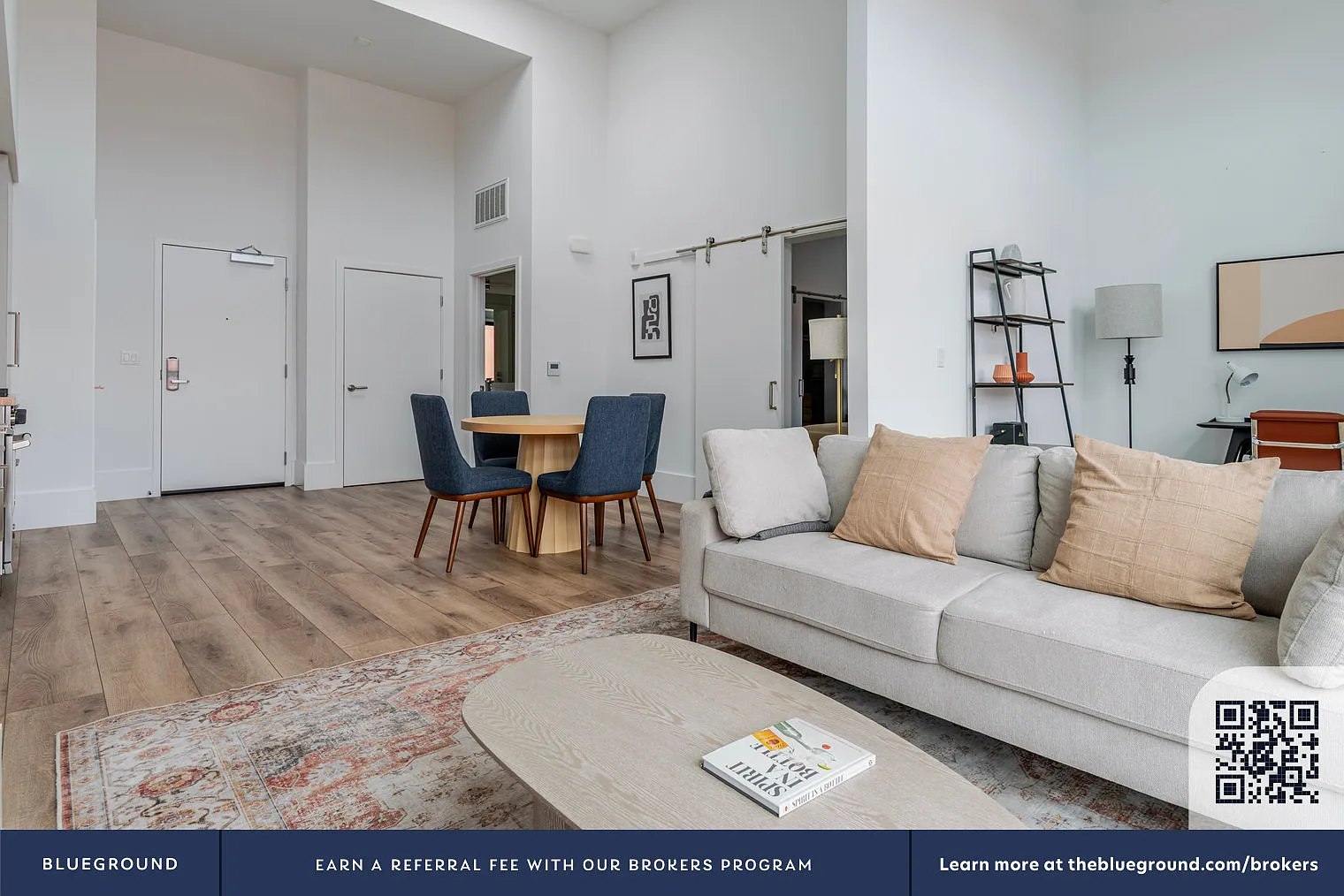 1 bed, 1.0 bath, 768 sqft, $4,700 — Photo 3