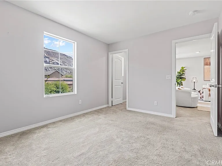 2957 Flagstaff — Photo 18