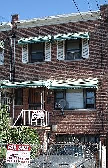 1st image of 1051 E 218th St