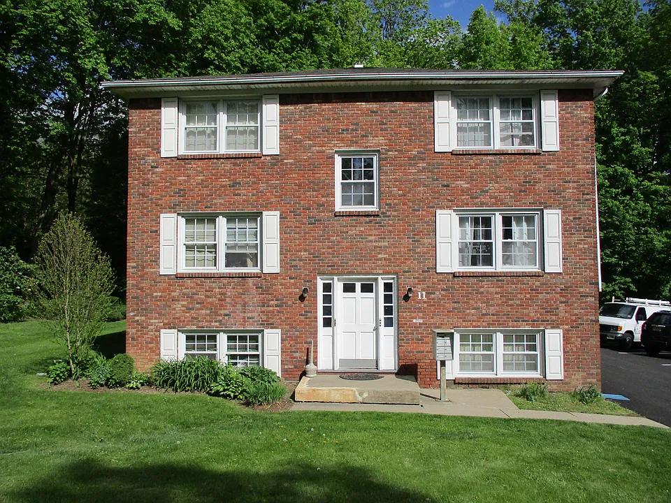 11 Old Allamuchy Rd #2