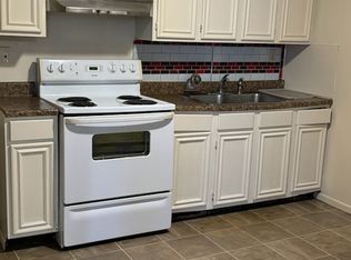 208 Front St #B1, Catasauqua, PA 18032