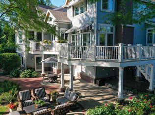 W309N6309 Cindy Ln, Hartland, WI 53029