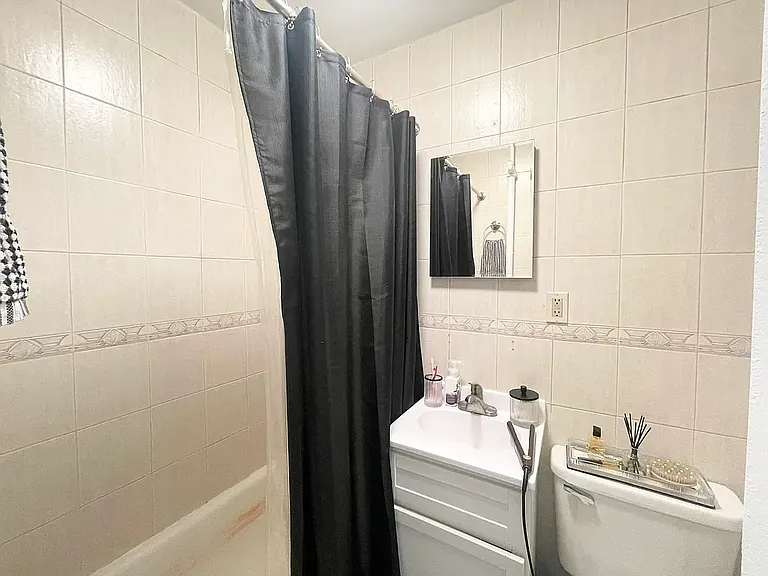 301 W 13th St #3C — Photo 5