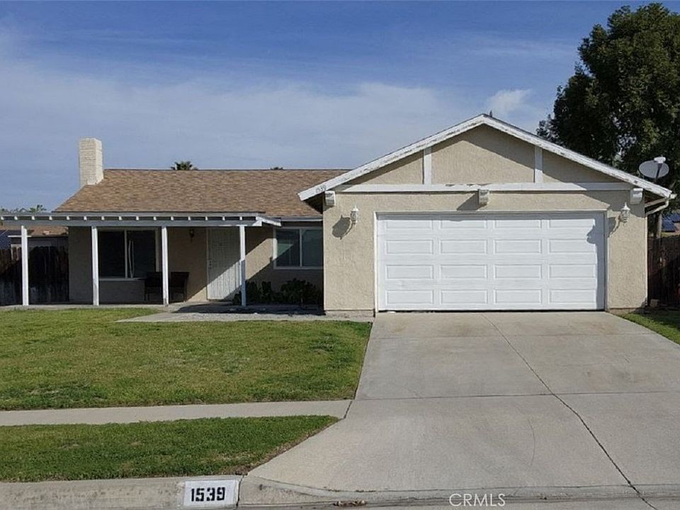 1st image of 1539 Campus Ave