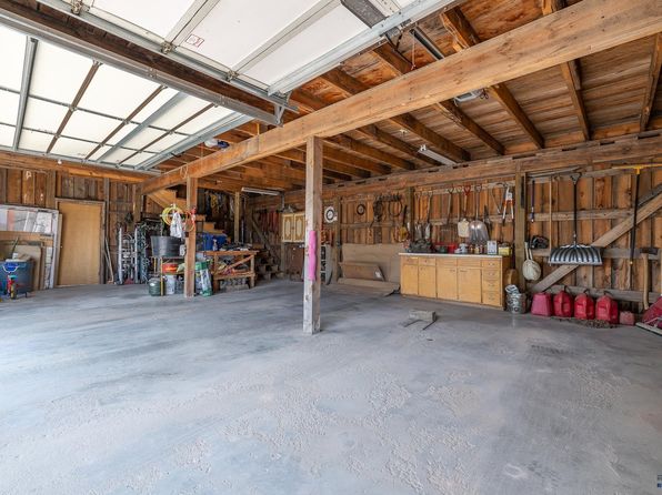 13727 Ruthies Trl, Rapid City, SD 57702