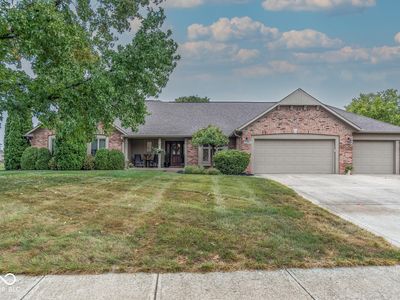 2545 Willow St, Greenwood, IN, 46143