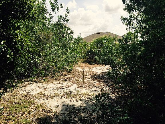 5th image of 3618 SW Darwin Blvd