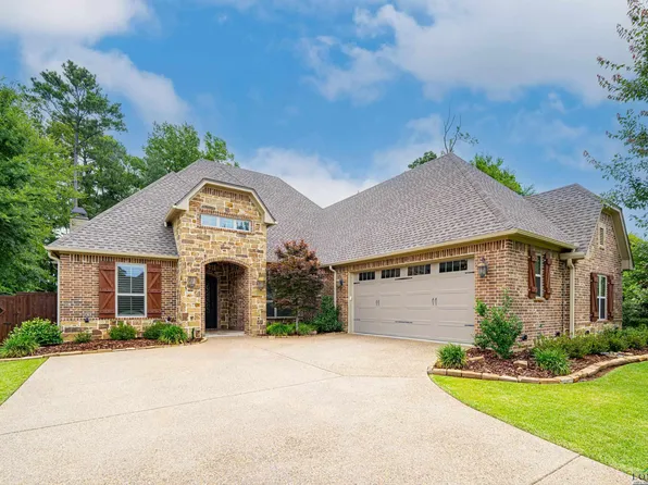 1602 San Augustine Ln, Longview, TX 75604