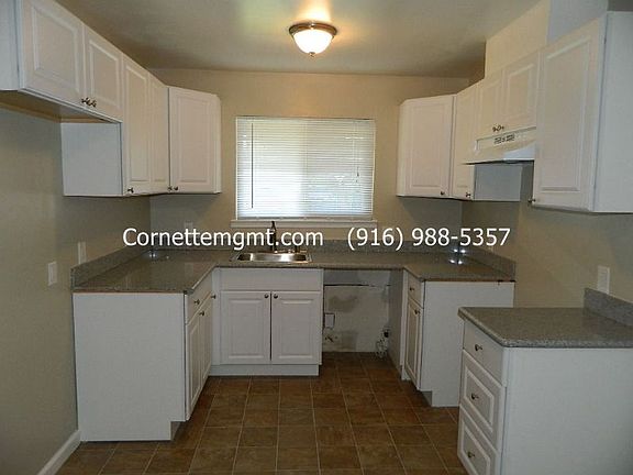 4th image of 1101 Milton St
