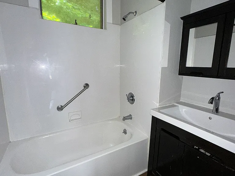 1226 Whalley Ave #2B — Photo 8