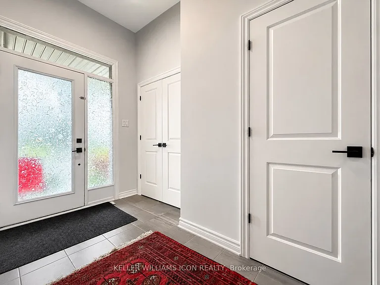754 Borbridge Ave — Photo 3