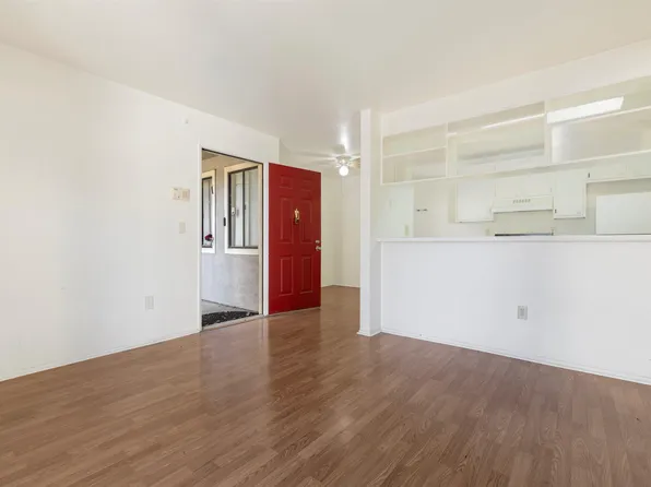 5 Lancaster Cir APT 121, Bay Point, CA 94565