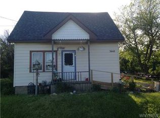 3642 Creek Rd, Youngstown, NY 14174