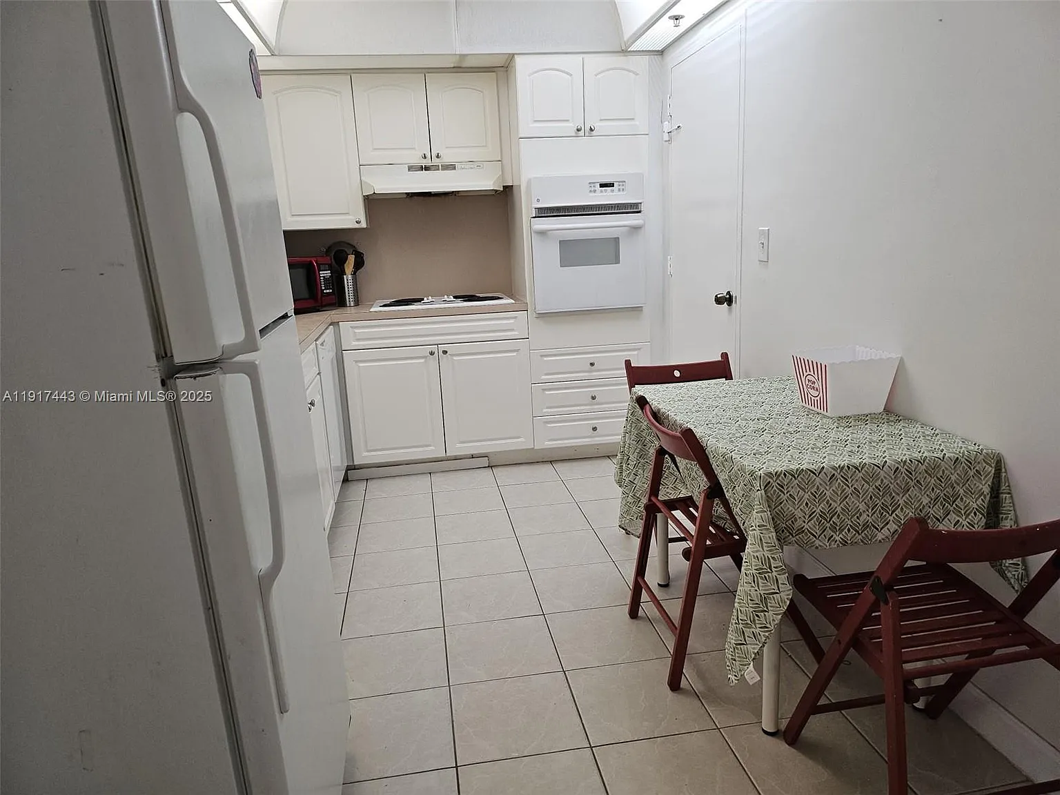 Sian Ocean Residences Cond — Photo 3
