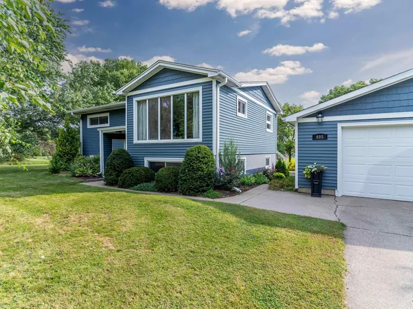 605 Belle St, Waterloo, IA 50702