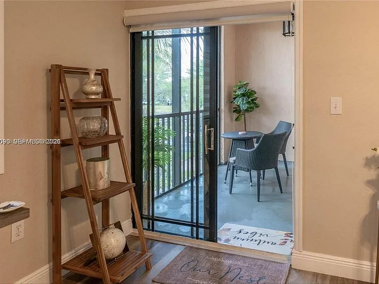 2916 Tuscany Ct #201 — Photo 8