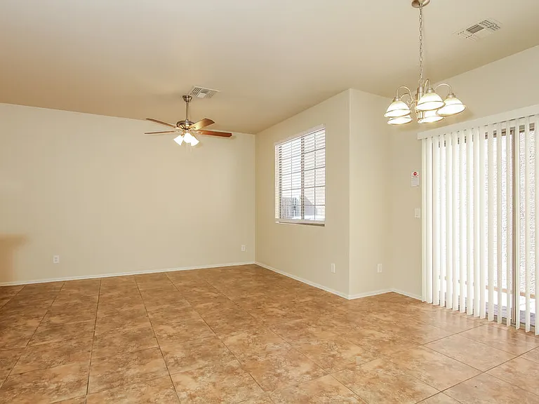 4361 E Selena Dr — Photo 6