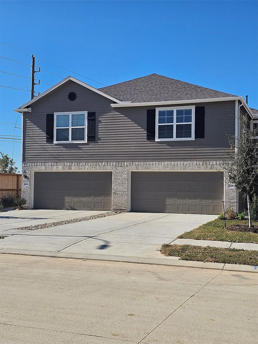 Building Photo - 5207 Shallowhurst Ln