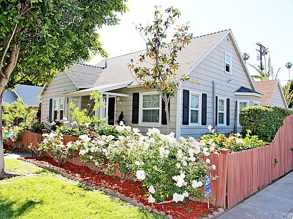 3rd image of 603 Chatsworth Dr