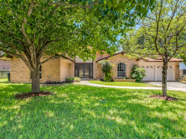6318 HANDSOME LAKE DR, Leon Valley, TX 78238