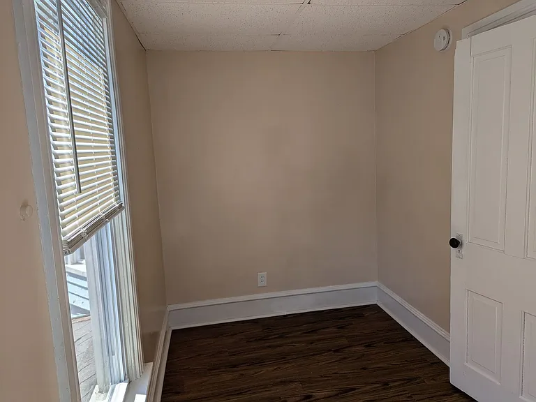 740 Park Ave — Photo 21