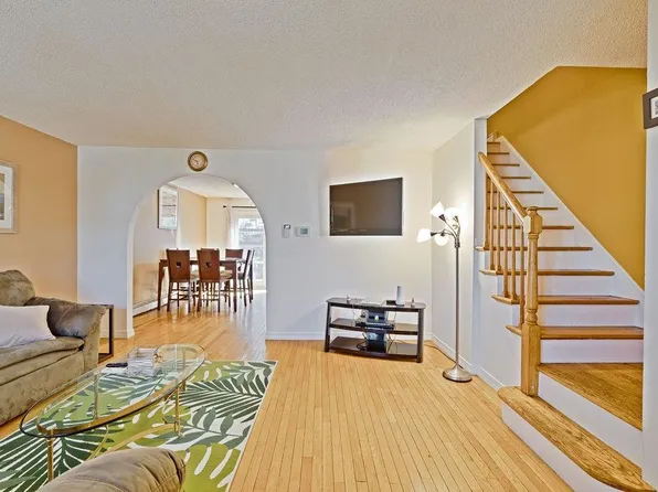 3508 Givernaud Terrace image 11 of 26