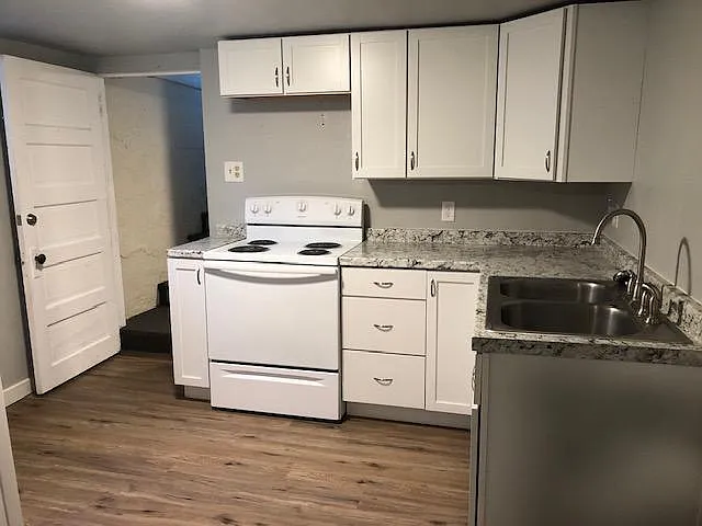 404 S Grant St #B — Photo 2