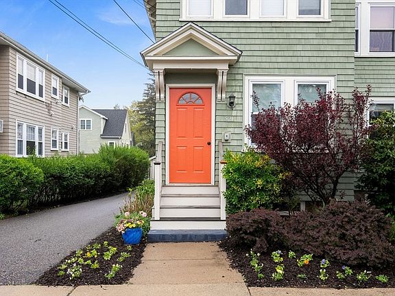2nd image of 52 Metropolitan Ave #3