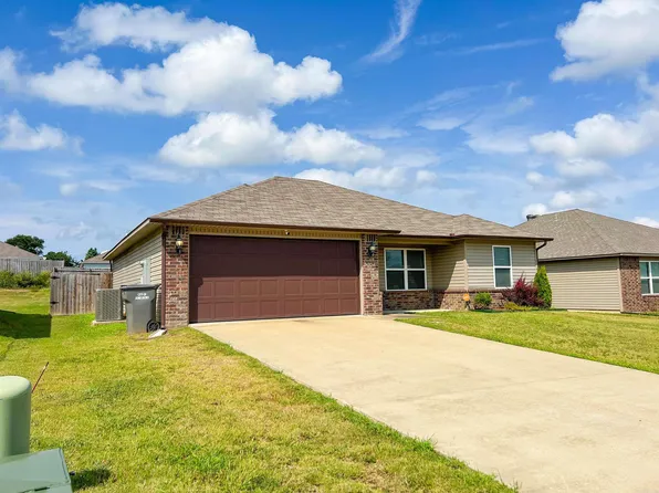 4204 Willow Pointe Dr, Jonesboro, AR 72401