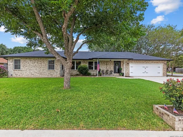 169 CORA ST, New Braunfels, TX 78130