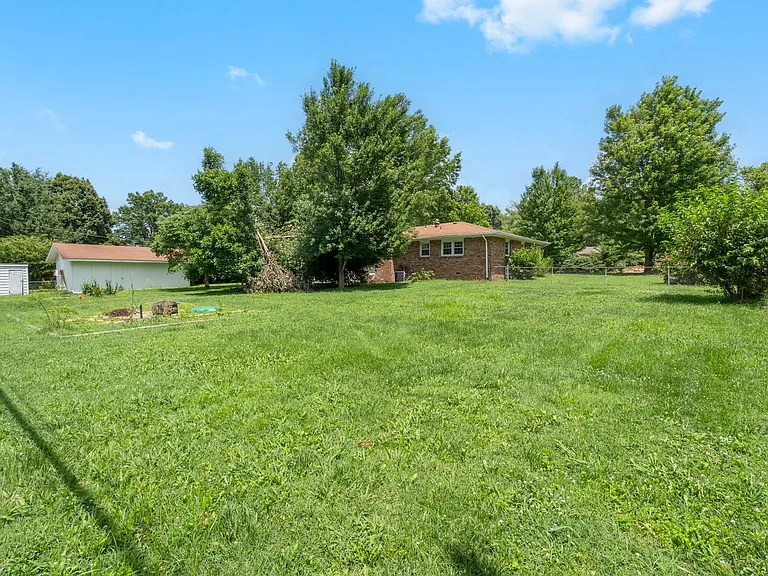 4267 S Ridgecrest Dr — Photo 30
