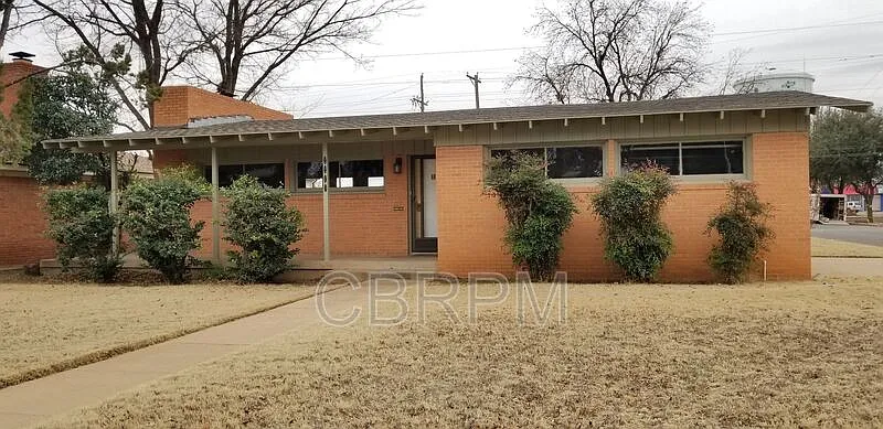 Building Photo - 2219 33rd St