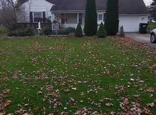 843 Millridge Rd, Highland Heights, OH 44143