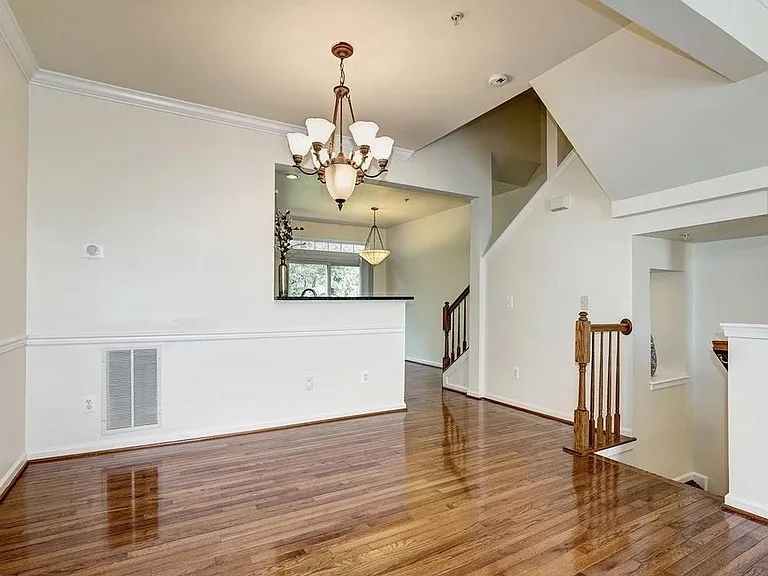 2987 Huntington Grove Sq — Photo 6