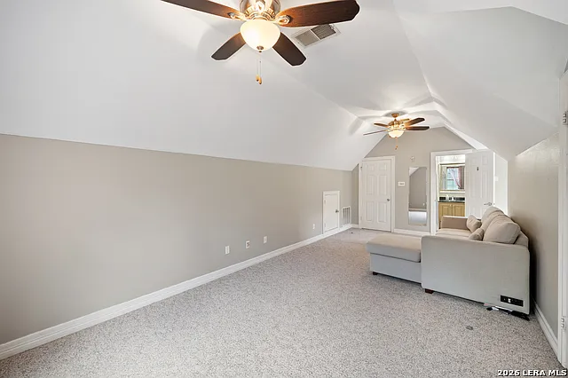 109 Trailcrest St — Photo 41