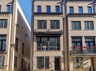 1882 Easterly Rd, Reston, VA 20190