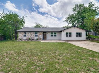 4 Sesame Pl, Mesquite, TX 75149