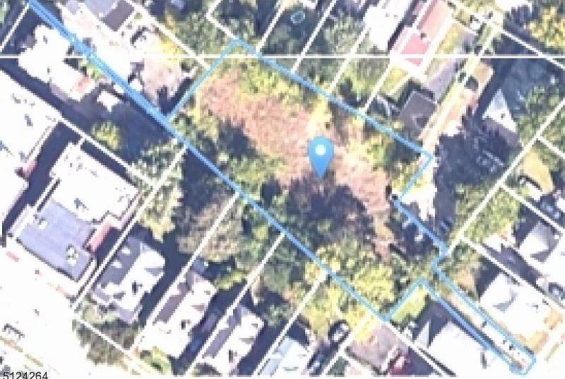 1st image of 105 N Clinton St