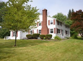 3825 Ira Rd, Akron, OH 44333