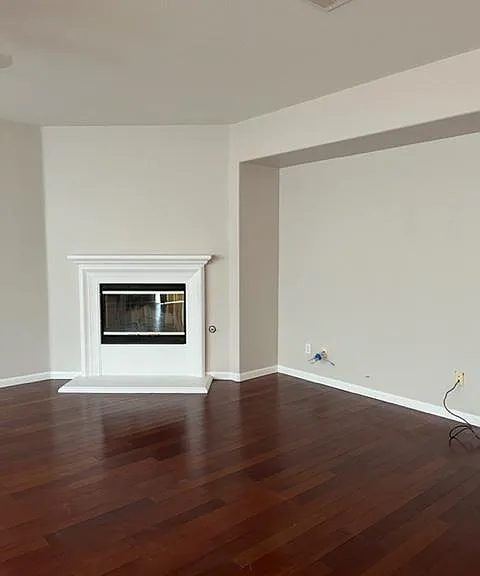 11086 Hillsborough Ct — Photo 7