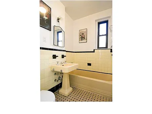 Sold by Exit Realty Landmark | media 18