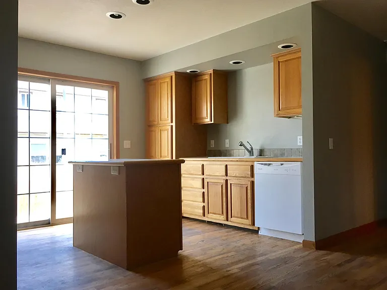 15072 W 13th Ave — Photo 7