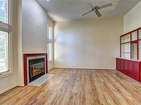 5th image of 10804 Saint Anton Cir