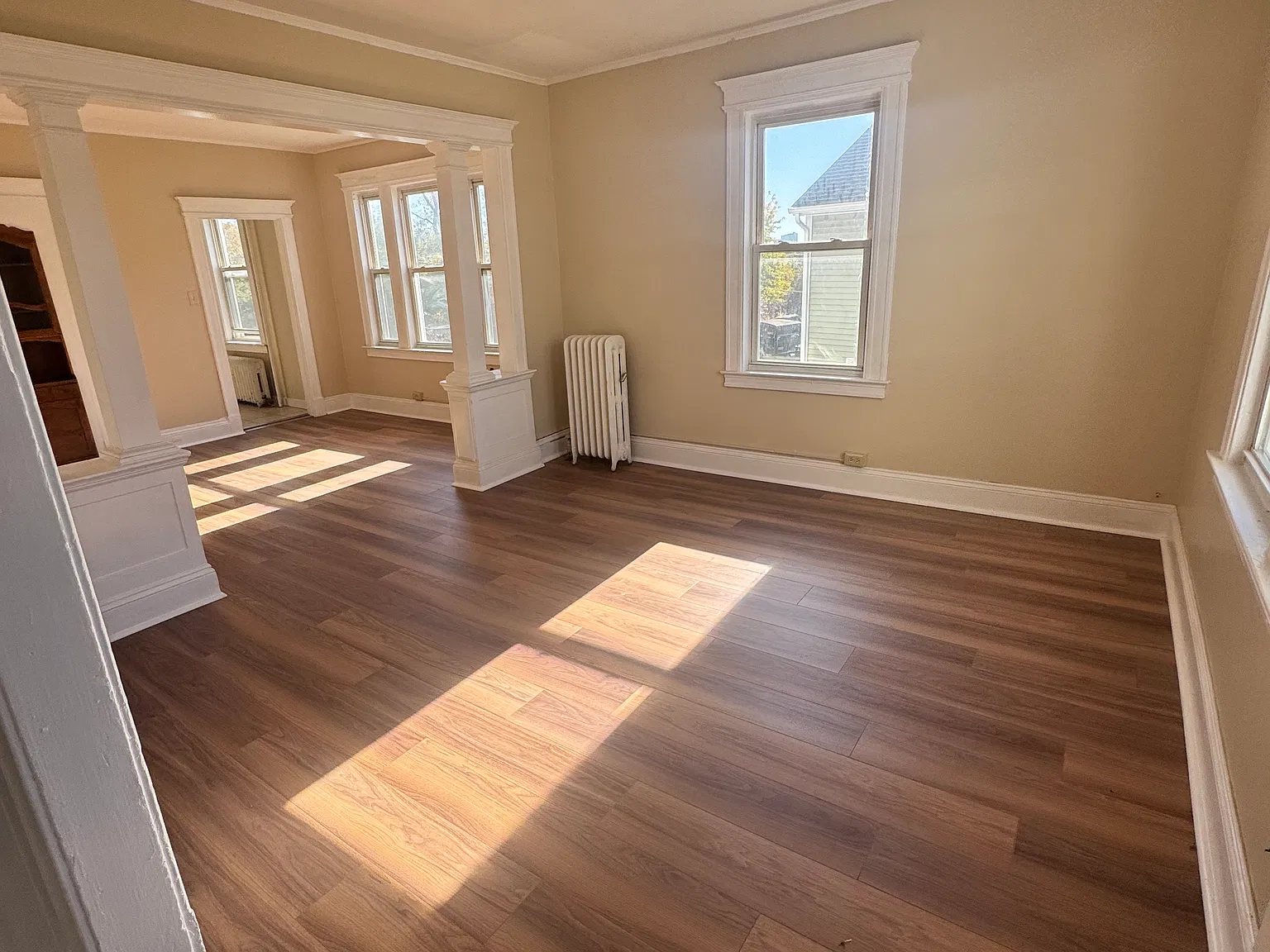 3 bed, 3514 sqft, $2,200 — Photo 2
