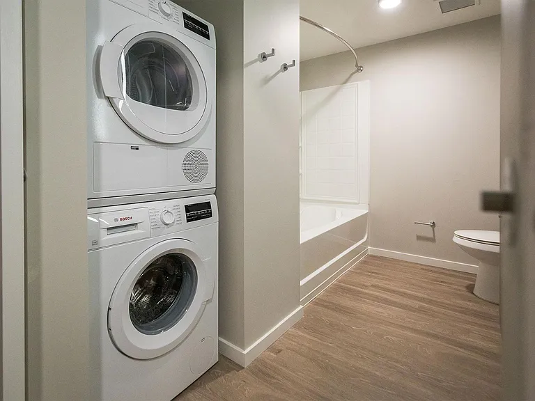 MDA Apartments — Photo 12