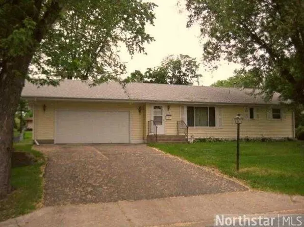 7817 Major Ave N, Brooklyn Park, MN 55443