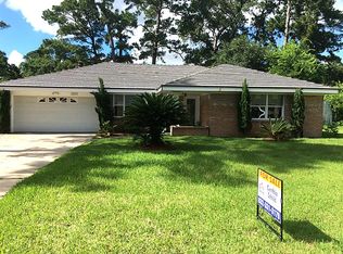 10218 Shadow Wood Dr, Houston, TX 77043